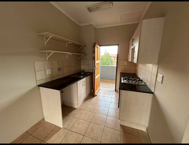2 BEDROOM PROPERTY TO RENT IN NOORDWYK